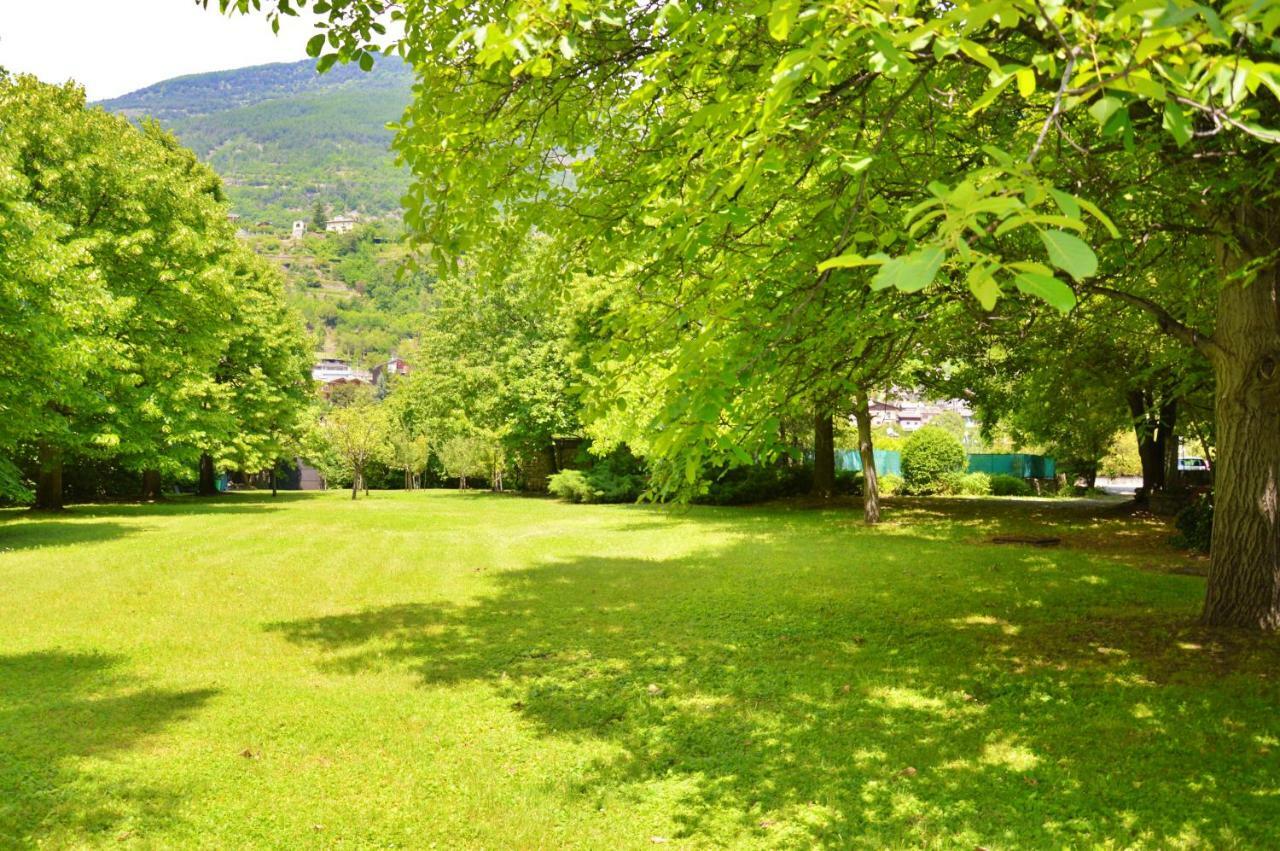 アオスタCascina Des Religieusesアパートメント エクステリア 写真
